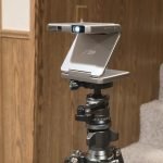 Aurzen ZIP Tri-Fold DLP Truly Mini Projector. Pocket Size. Zero-Lag Focus. One-Click Screen Mirroring. Full-Screen Mode. Type-C Fast Charging. 5.000mAh Battery. Indoor Outdoor Portable Projector.Gold photo review