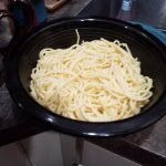 Philips Kitchen Appliances Compact Pasta and Noodle Maker. Viva Collection. Comes with 3 Default Classic Pasta Shaping Discs. Fully Automatic. Recipe Book. Small. White (HR2370/05) photo review