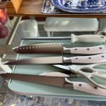 Charmline Smart Cutting Board and Knife Set with Holder. Double Cleaning and Drying Function. Space Saving Smart Home Gadgets. Keeping Kitchen Clean and Tidy photo review