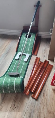 GimYaa Golf Putting mat Green Indoor and Outdoor with Auto Ball Return.Game Practice Golf Gifts for Home. Office. Backyard Indoor Golf and Outdoor Use. Crystal Velvet Mat photo review