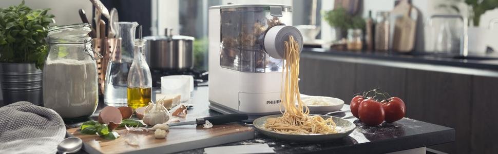 Philips Kitchen Appliances Compact Pasta and Noodle Maker. Viva Collection. Comes with 3 Default Classic Pasta Shaping Discs. Fully Automatic. Recipe Book. Small. White (HR2370/05)
