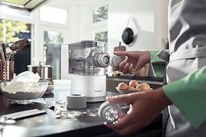 Philips Kitchen Appliances Compact Pasta and Noodle Maker. Viva Collection. Comes with 3 Default Classic Pasta Shaping Discs. Fully Automatic. Recipe Book. Small. White (HR2370/05)